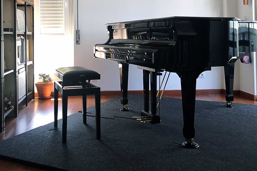 Private piano practice room